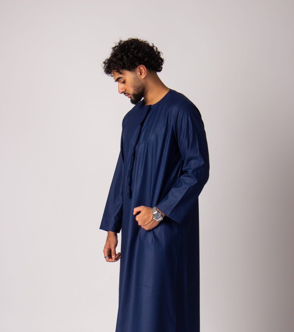 Matt Dark Blue Mens Emirati Thobe Looking Down