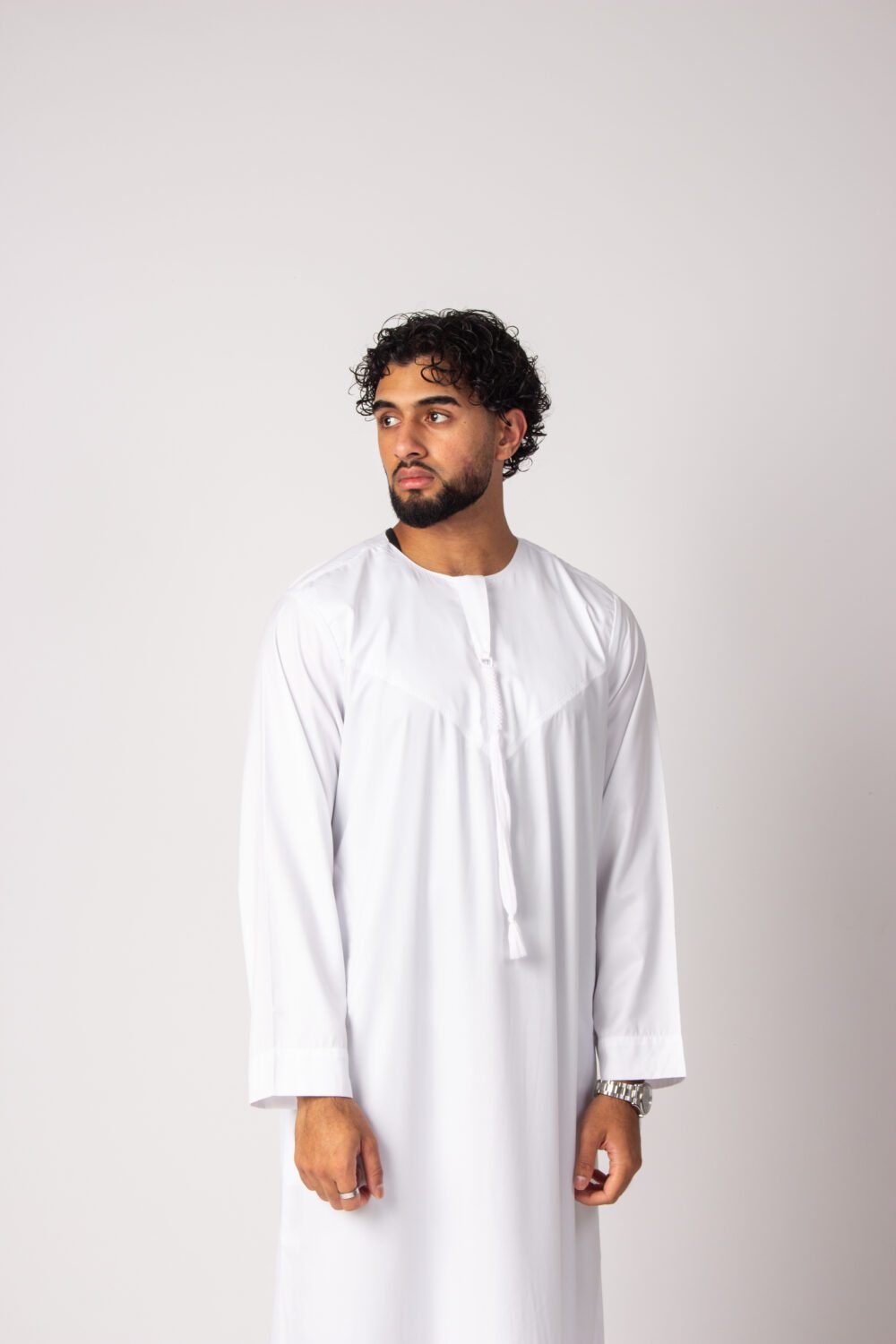 Shiny White Mens Emirati Thobe Looking Forward