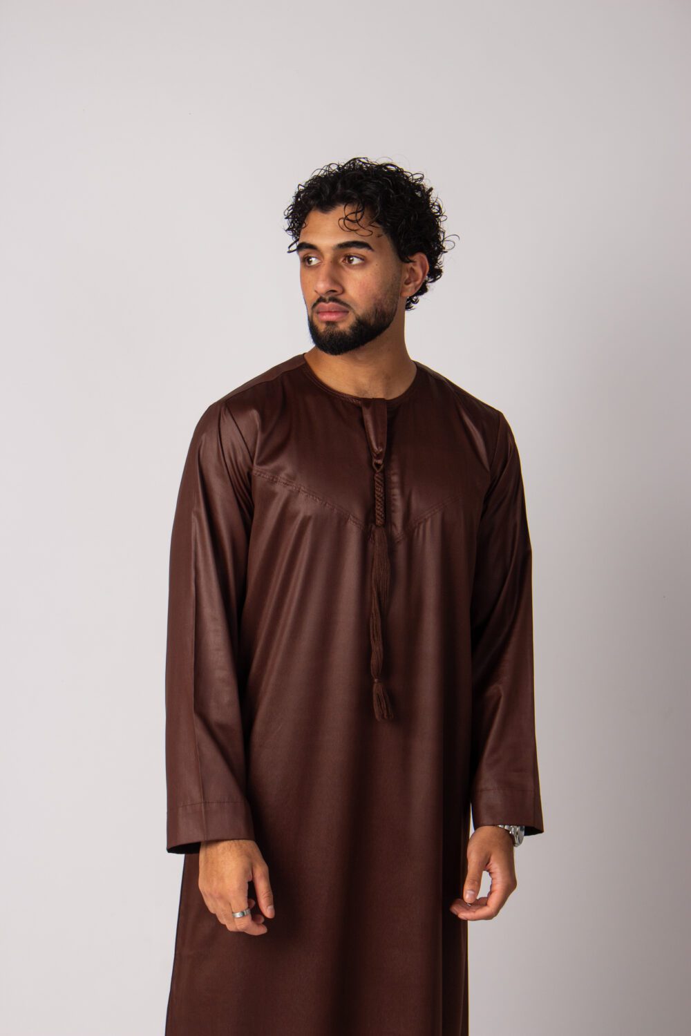 Shiny Brown Mens Emirati Thobe Looking Forward