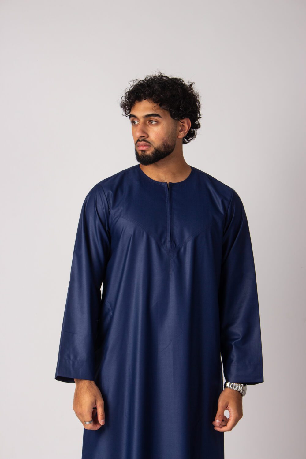 Matt Dark Blue Mens Omani Thobe Looking Forward