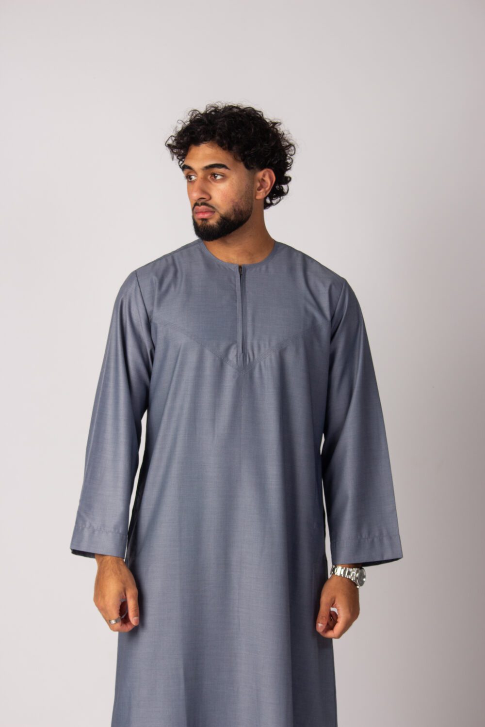 Matt Grey Mens Omani Thobe Looking Forward