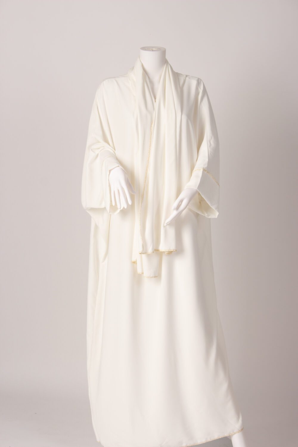 Prayer Abaya White Front