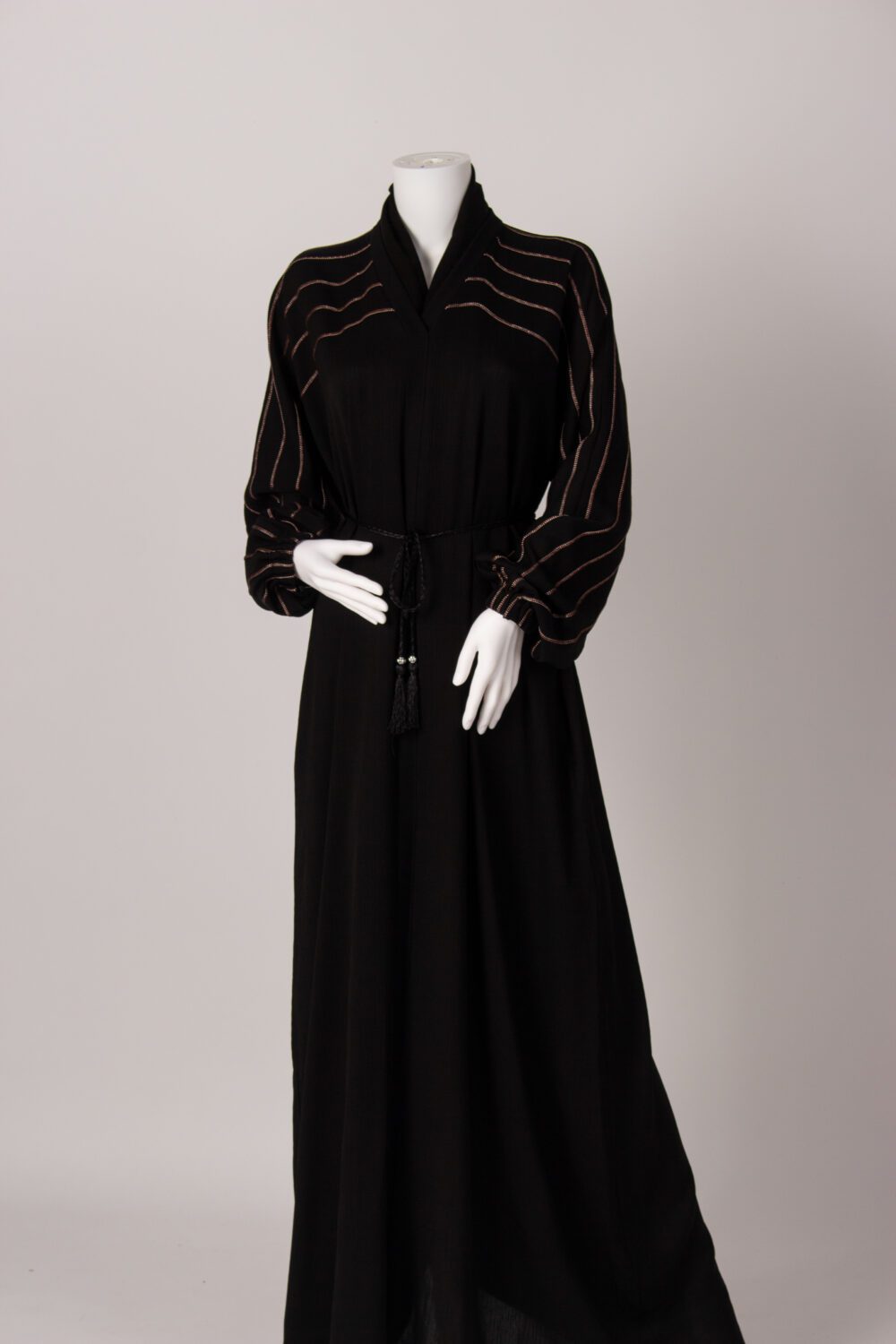 Zoom Stripe Abaya Black Front